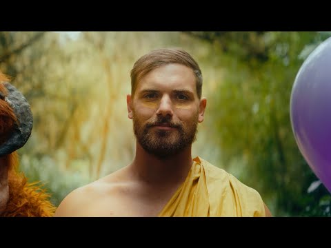 Beacon Bloom - Real [Music Video]