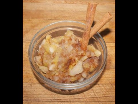 Microwave Apple Sauce with Cinnamon