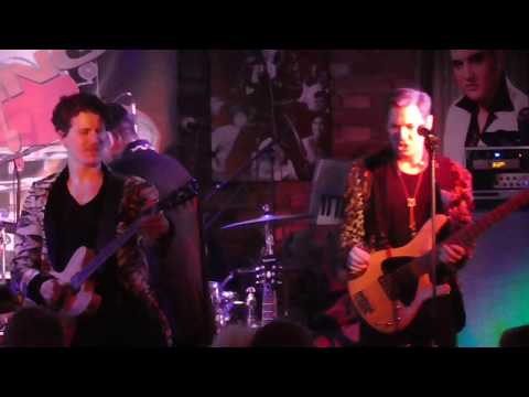 Cagey Strings 2019 im MCA - Honky Tonk Women