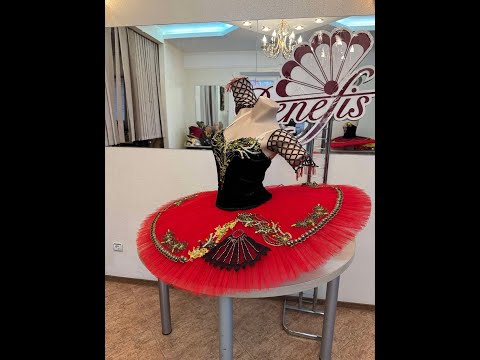 Soloist costume P 1301 - video 12