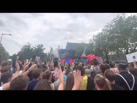 UNMUTE US ✊ Reinier Zonneveld in Amsterdam for the #UnmuteUs Protest