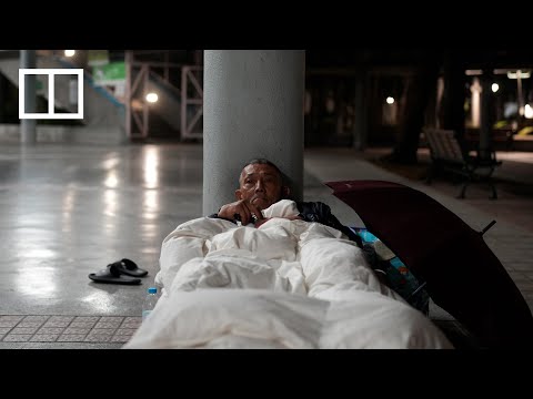 Homeless in Hong Kong weather the cold