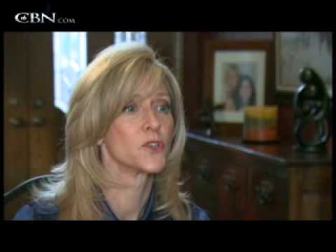 The Secret of a Happy Marriage - CBN.com