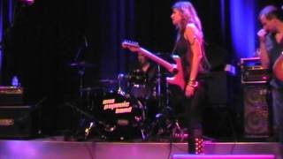 Ana Popovic - The Hustle Is On (T. Bone Walker)  long solo Michele Papadin keys! - Hengelo mrt2010