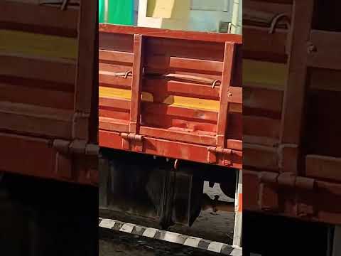 #eicher #truck #volvo #road #king #trending #viral #ytshorts #transportation #logistics