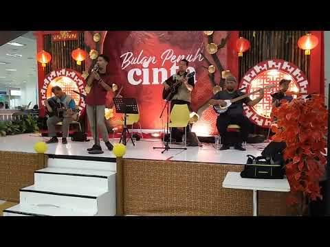 Dengarlah sayang - D'masiv cover by Sinyo IMJ & The Talkback