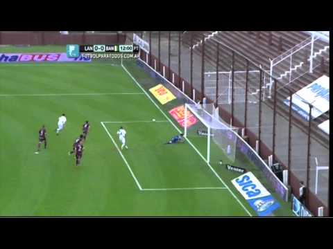 Marchesín se luce ante Salcedo. Lanús 0 - Banfield 0. Fecha 7. Torneo Primera División 2014. FPT.