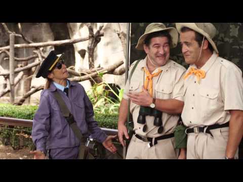 Locos Sueltos En El Zoo (2015) Trailer