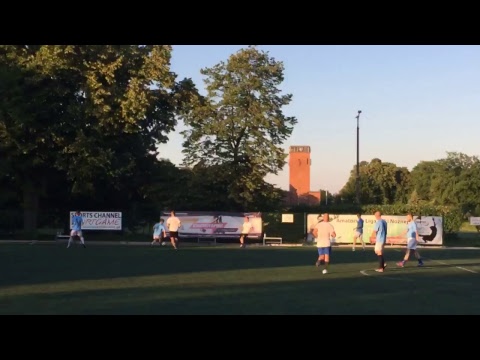 19.06 Gumzamet Fidasz (błękitne) - Wypici Team (białe)