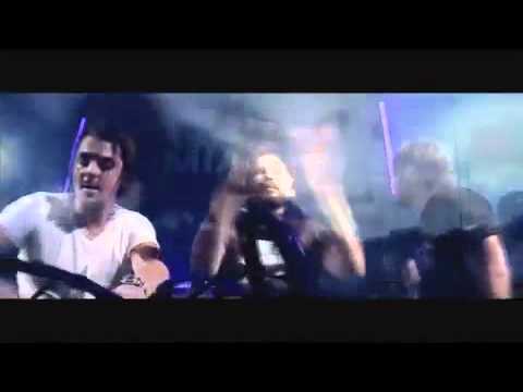 Swedish House Mafia Vs Tiesto - Feel It 'One' Mashed Up (DJ Lello Bootleg)