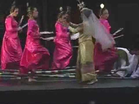 605 - Geef ons een lofgewaad Heer