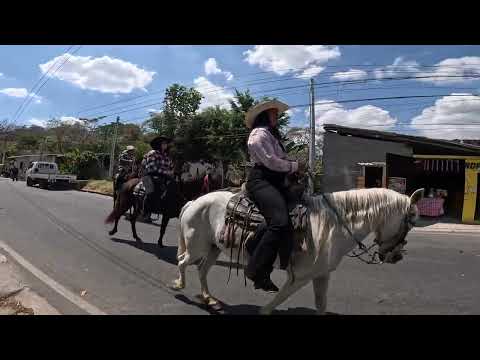 CABALGATA EN LA REINA, CHALATENANGO, V2