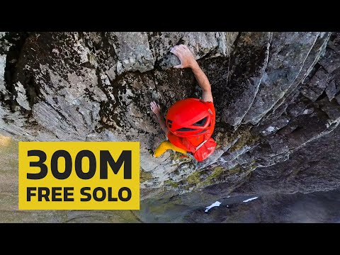 Free Solo on Ben Nevis (Left Hand Route)