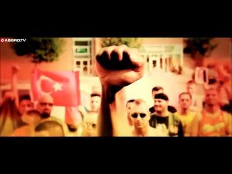 Manuellsen feat Azad - Assume te Couleur [M.BILAL 2010] OFFICIAL VIDEO