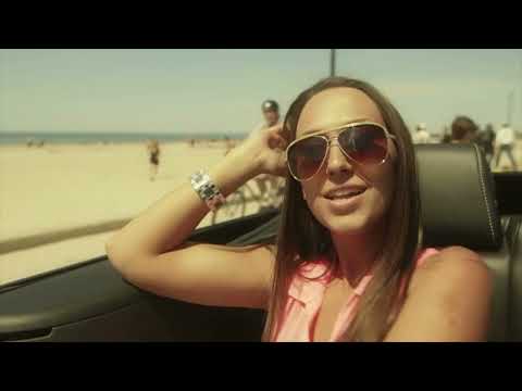 Andrea Godin Ft. Jesse Burke - Hot Summer | DJ Central TV | Pop
