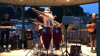 Live video from various performances, Rocktails Yacht Rockers