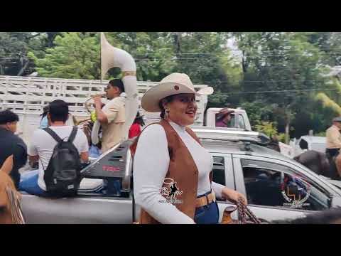 Sta. TERESA hípico parte 1 OCT  2025 alegrísimo desfile hípico