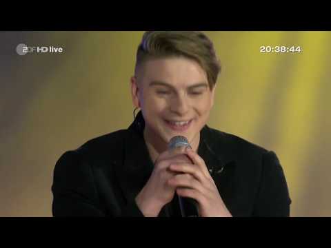 Vincent Gross - Astronaut + Dieser Beat - Silvester 2019 am Brandenburger Tor (Willkommen 2020)