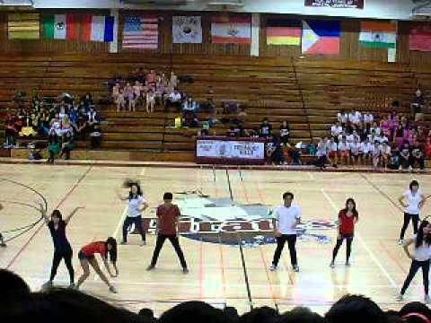 PHHS International Fair 2013 Korean Club Dance