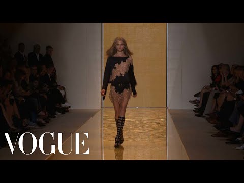 Versace Ready to Wear Spring 2013 Vogue Fashion Week Runway Show