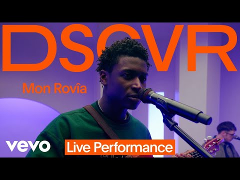 Mon Rovîa - To Watch the World Spin Without You (Live) | Vevo DSCVR