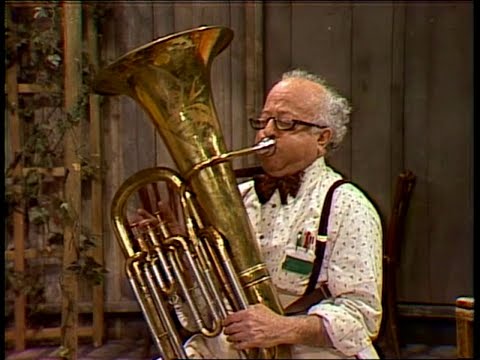 1686 - Mr Hooper Practices the Tuba