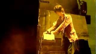 John Squire Playing Day Tripper