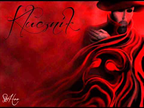 11. StaHoo - Emigrande Family - KluczniK- Feat Marta Wu