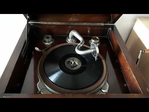 "My Mammy," sung by Al Jolson (The Jolson Story), 1947 Gramophone Record