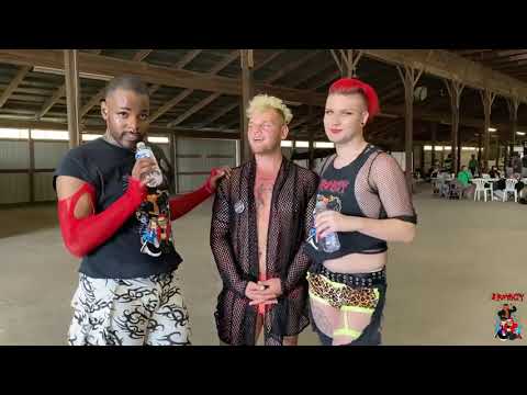 iRoyalty being chaotic for 7 minutes