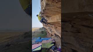 Video thumbnail of Niña voladora, 7a. Alcañiz