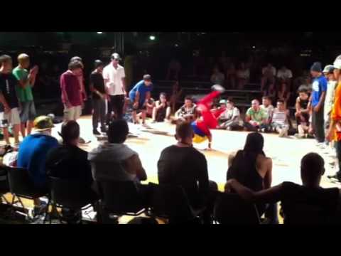 the dirty crew @ selezioni hip hop connection 2012