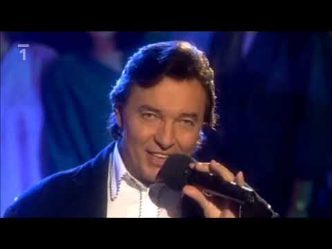 KAREL GOTT &  OČI MÁ SNĚHEM ZAVÁTÉ live 1994 g