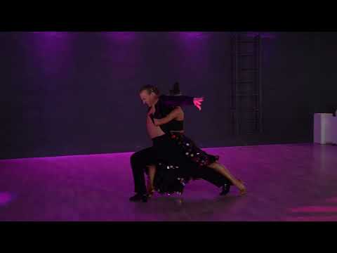 Беленок Максим   Тетерук Полина шоу