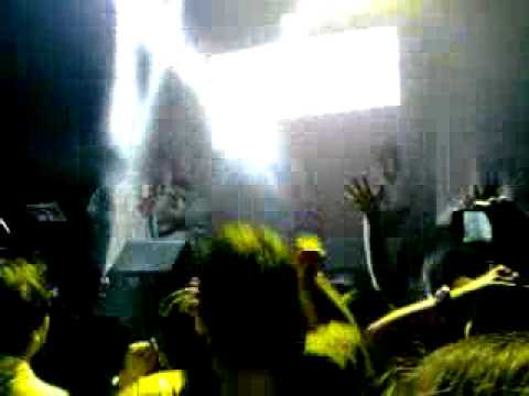 OTAKUFEST 2013 (opening de saint seiya omega)