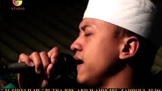 Download lagu SALLIMU 'ALAIHA سلٌِموا عليها MAHABBATAIN LIVE mp3 Download lagu SALLIMU 'ALAIHA سلٌِموا عليها MAHABBATAIN LIVE mp3