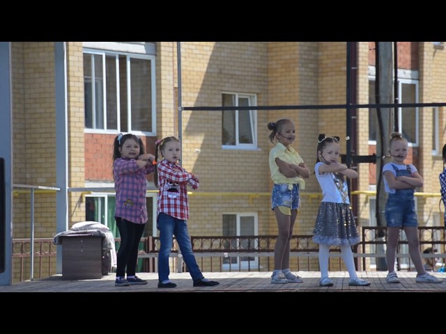 Выступление ансамбля "Эльки". День защиты детей, 2019г.