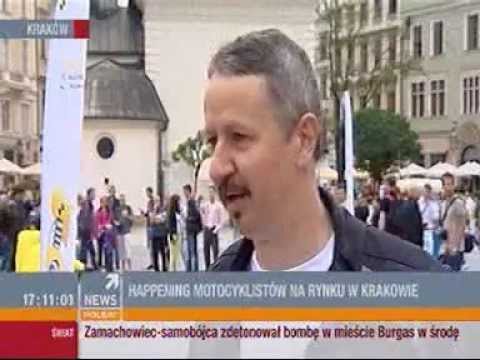 Polsat News - happening A+B=Absolutnie Bezpieczni na Rynku Głównym w Krakowie (1)