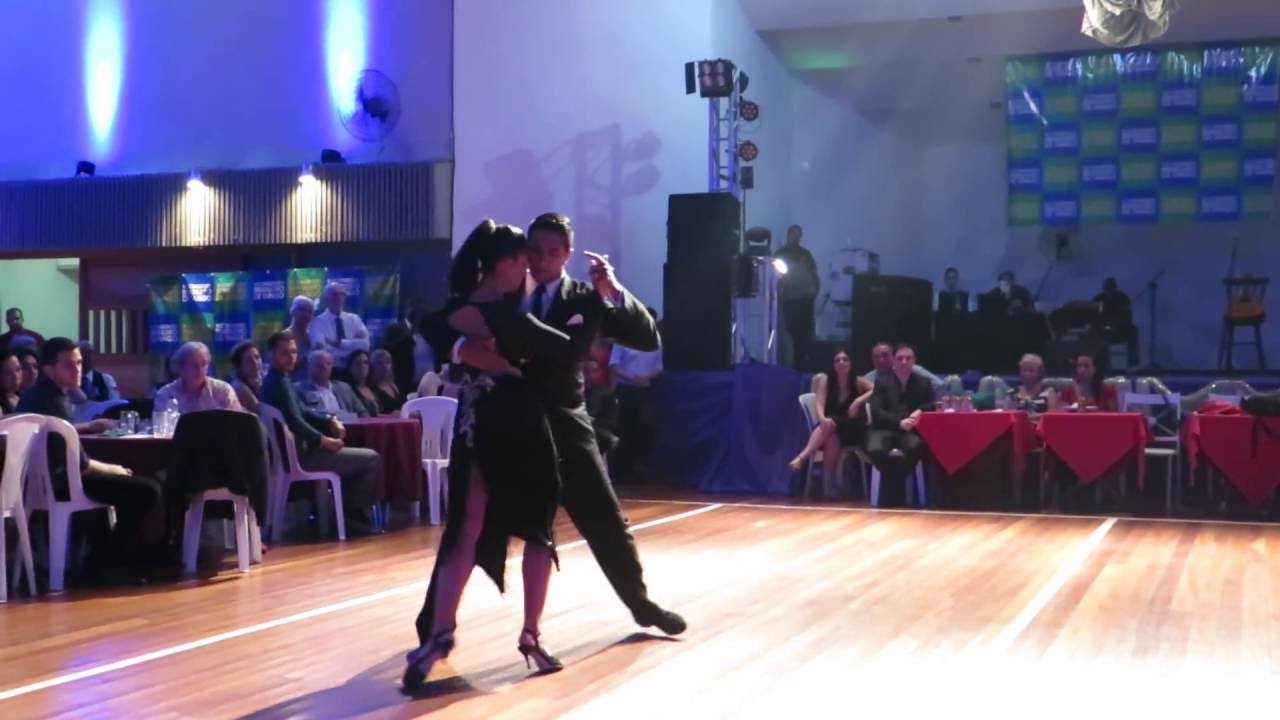 Gaspar Godoy e Carla Mazzolini