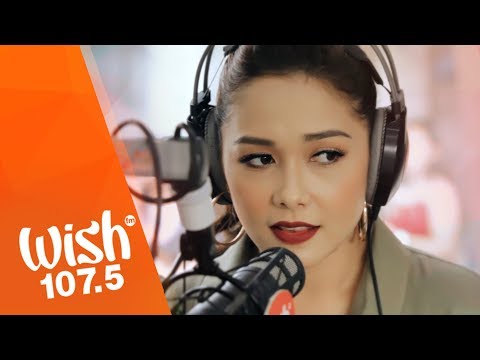 Maja Salvador performs "Dahan-Dahan" LIVE on Wish 107.5 Bus