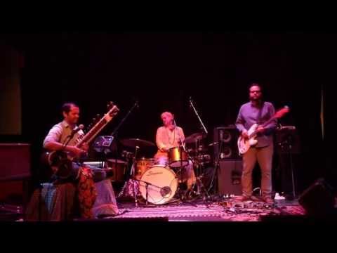 family funktion & the sitar jams :: tralf :: 10.08.13
