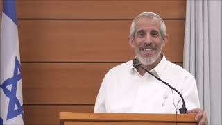 מות יעקב - תחילת השיעבוד בקליפת מצרים, פרשת ויחי | הרב אוהד תירוש (ישיבת בני דוד) - התמונה מוצגת ישירות מתוך אתר האינטרנט יוטיוב. זכויות היוצרים בתמונה שייכות ליוצרה. קישור קרדיט למקור התוכן נמצא בתוך דף הסרטון