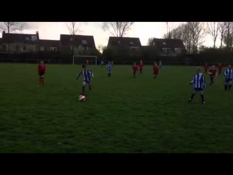 Roel scoort tegen RCS