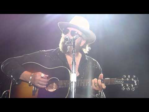 Hank Williams Jr All My Rowdy Friends Have Settled Down