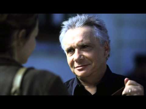 Videoclip de Il Etait Là (Le Fauteuil) (Live A L'Olympia 2013) — Michel Sardou