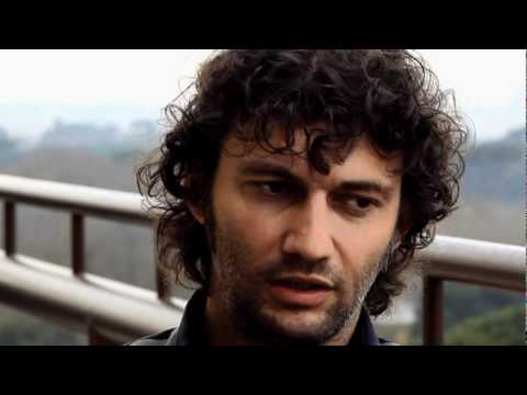 Jonas Kaufmann - Verismo Arias (interview)
