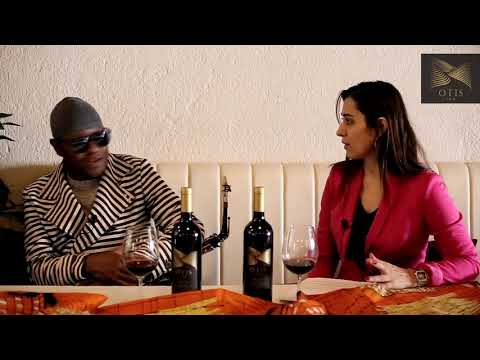 Apresentação - Vinho Otis Sax