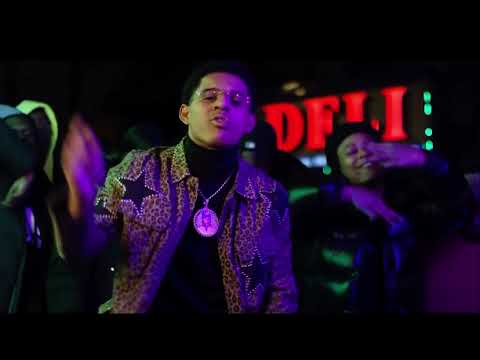 C-Weezy feat Sleepy Hallow - City Smoking Runts