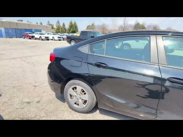 2018 Chevrolet Cruze LS Auto LOW MILEAGE | DRIVES GREAT | VER... in Cars & Trucks in London