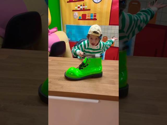 Vídeo relacionado con My Other Me - Zapatos Payaso adulto unisex rojo y amarillo 59 cm